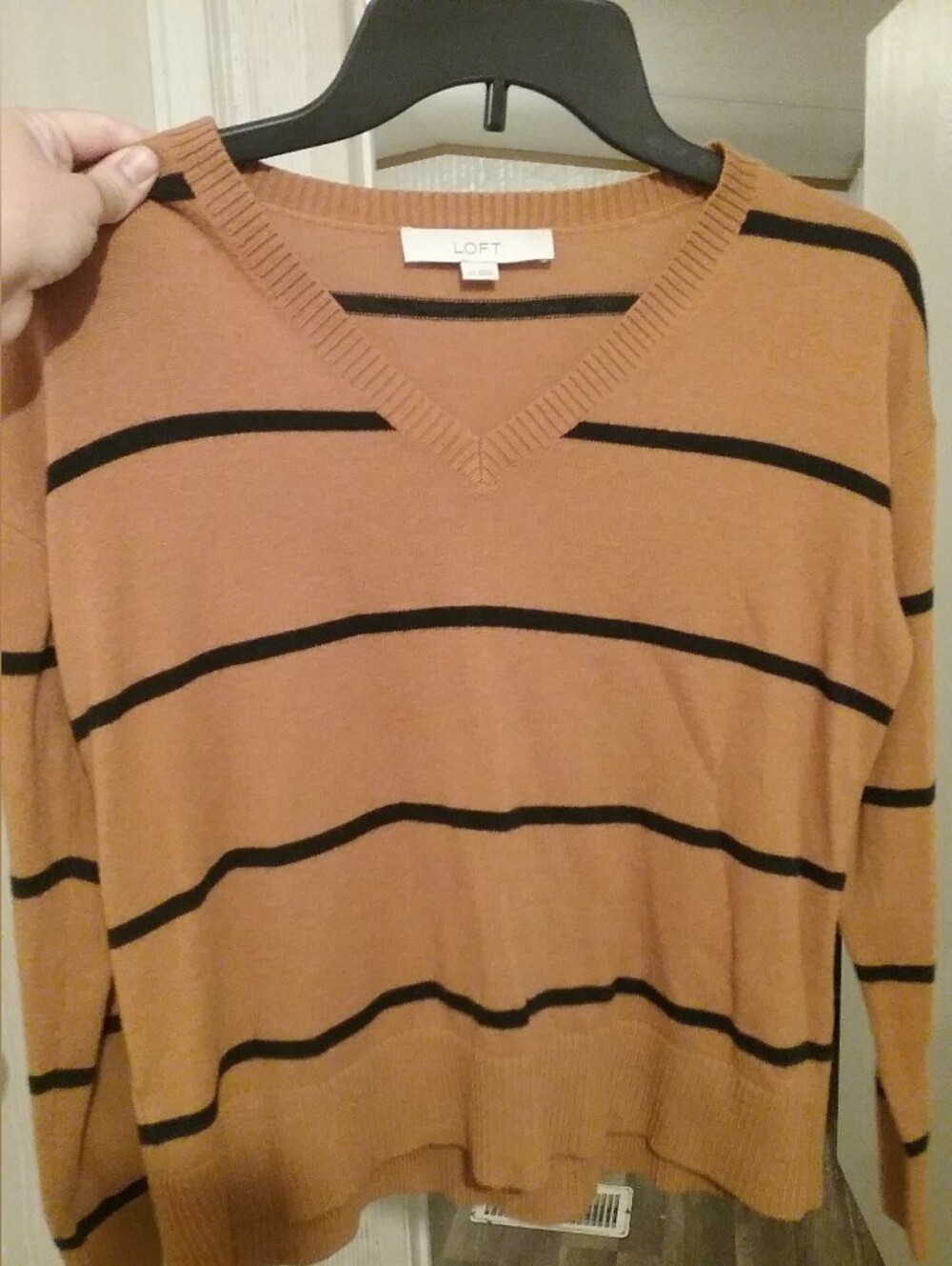 XS Loft Long Sleeve Cropped Shirt